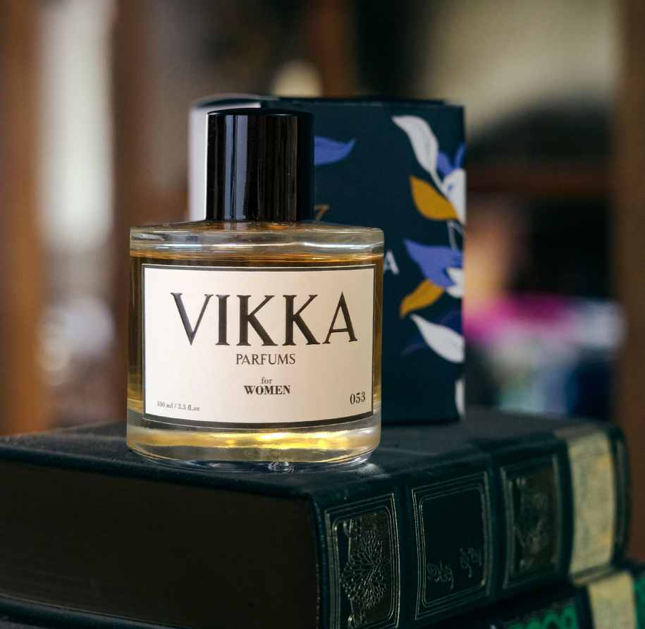 V-032 VIKKA L`HOME YVES SAINT LAURENT